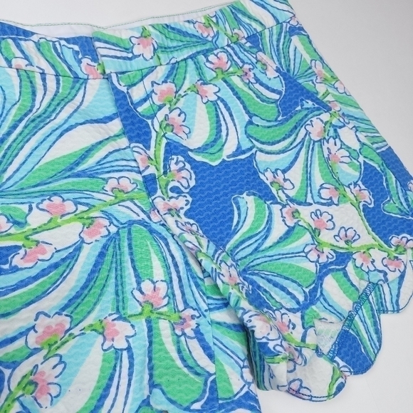 Lilly Pulitzer Blue Shell Butter Cup Scalloped Shorts Size 2 - Picture 7 of 13